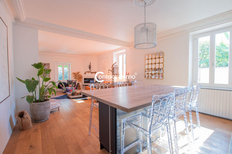 Maison ancienne - 204 m² - 5 pièces