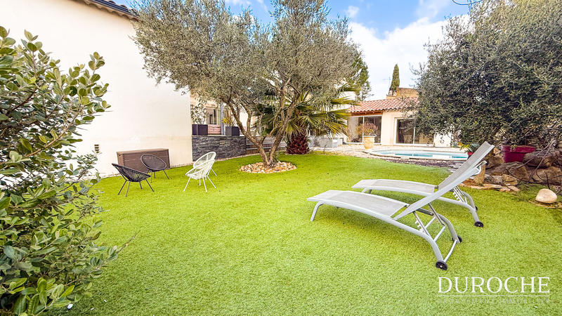 Villa - 210 m² - 5 pièces