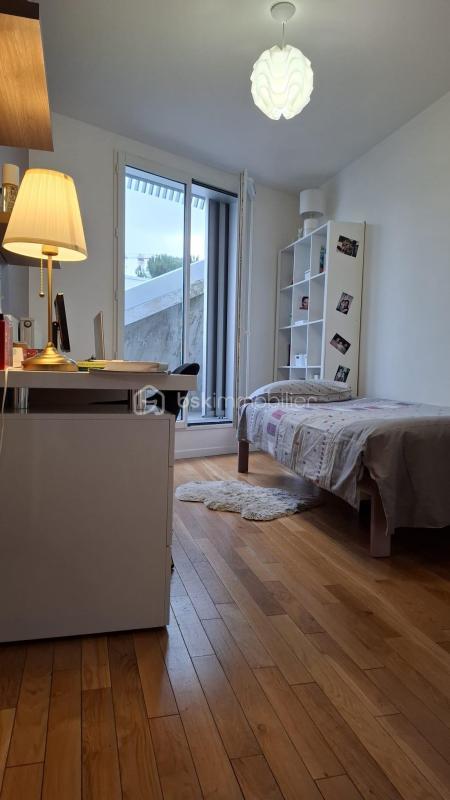 Appartement - 97 m² - 5 pièces