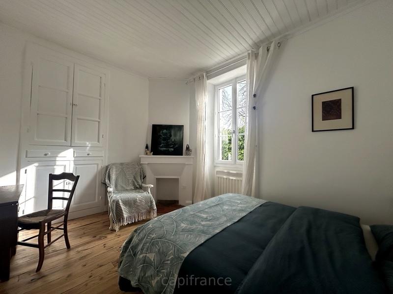 Propriété - 195 m² - 7 pièces