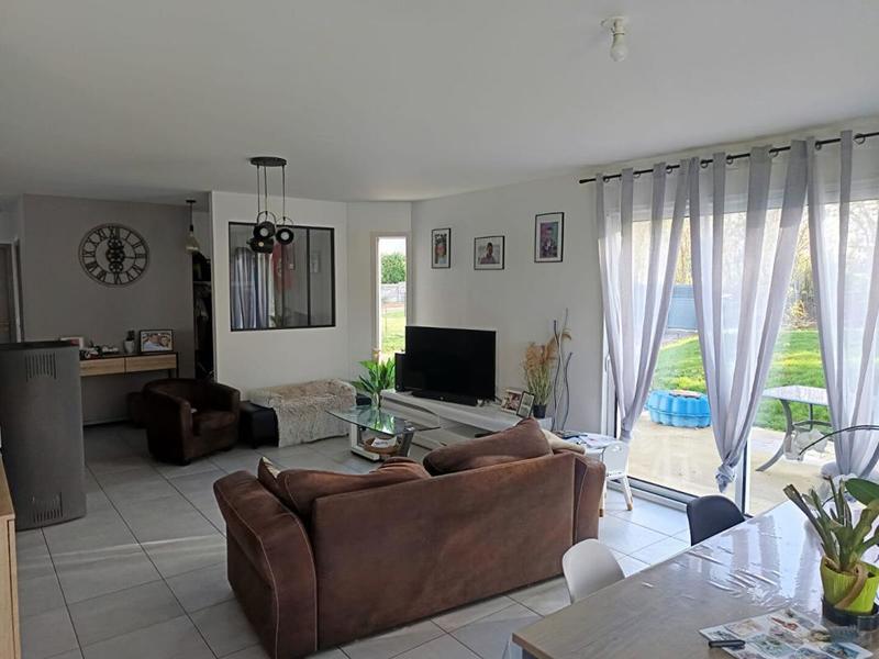 Maison - 93 m² - 5 pièces