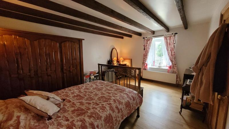 Maison - 152 m² - 6 pièces