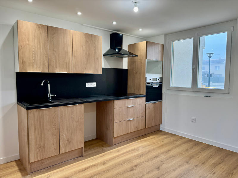 Maison - 97 m² - 5 pièces