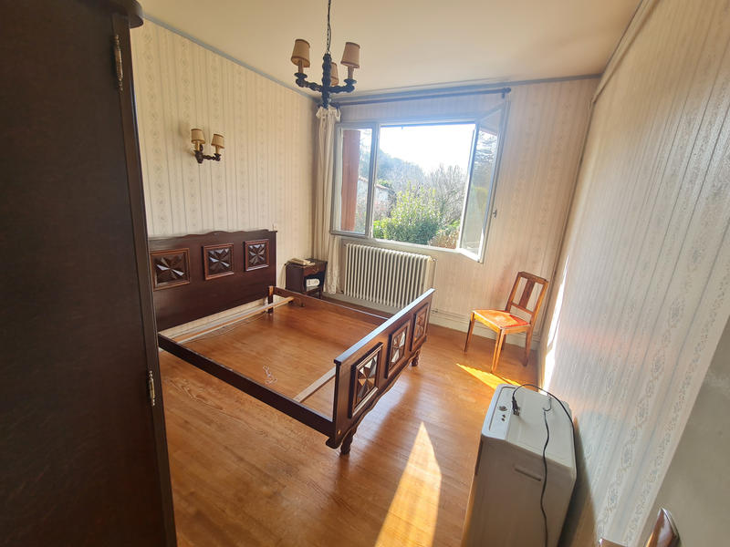 Maison - 85 m² - 5 pièces