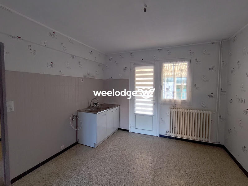 Maison - 94 m² - 5 pièces