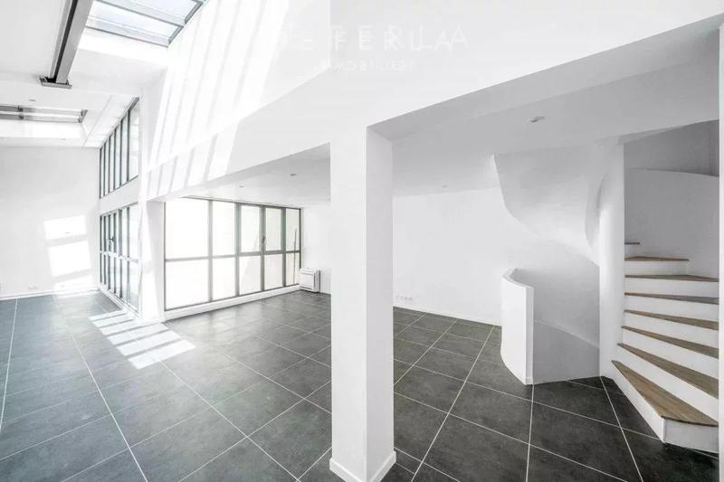 Appartement - 200 m² - 5 pièces