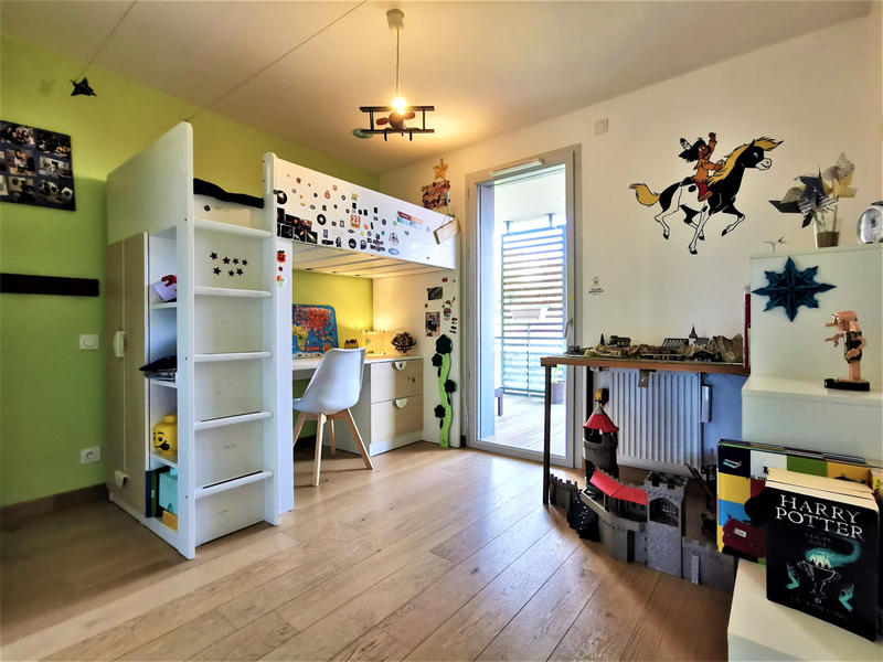 Appartement - 82 m² - 4 pièces