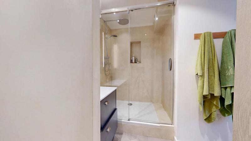 Appartement - 89 m² - 4 pièces