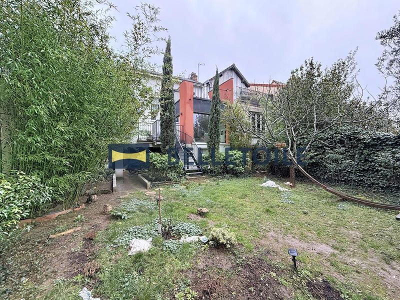 Maison - 138 m² - 4 pièces