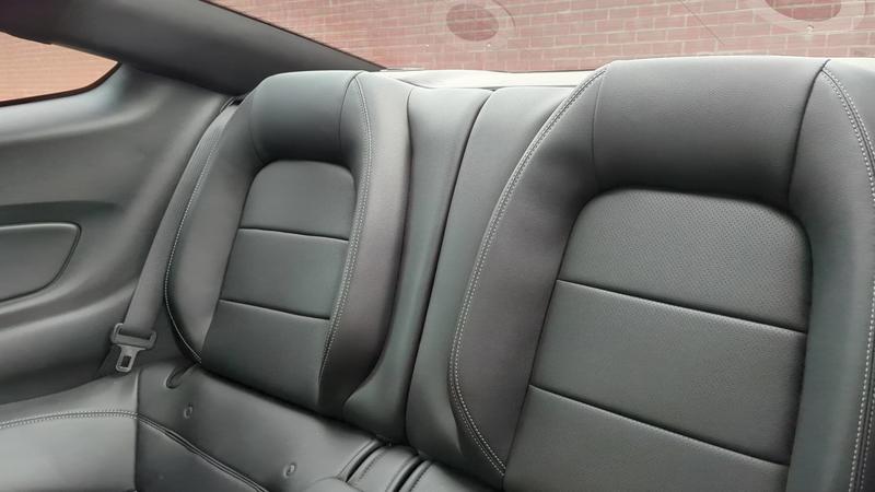 Ford Mustang Fastback VI 5.0 V8 418 Shadow Edition - 4 places