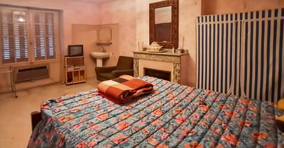 Maison - 99 m² - 16 pièces