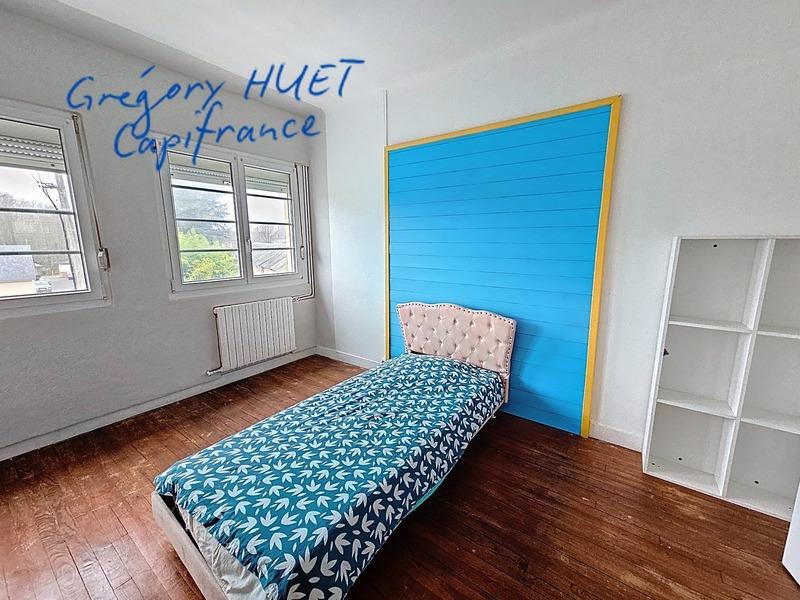 Maison - 137 m² - 6 pièces