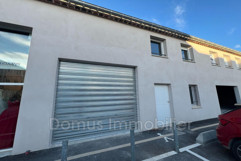 Local commercial - 180 m²