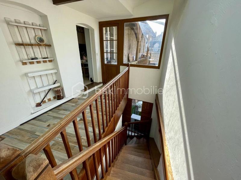 Maison - 170 m² - 5 pièces