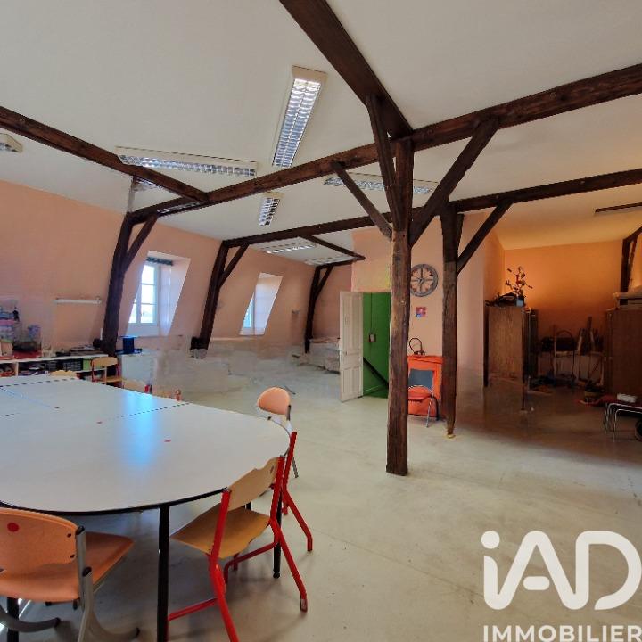 Maison - 440 m² - 14 pièces