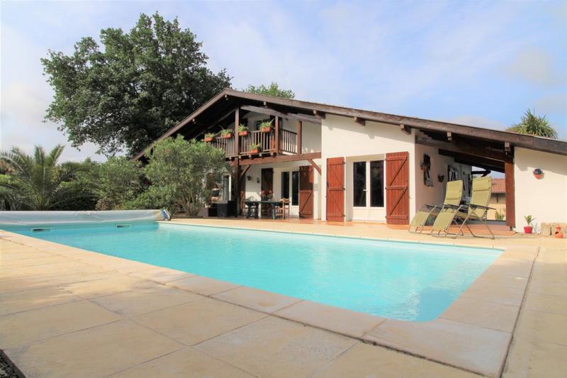 Maison - 129 m² - 6 pièces