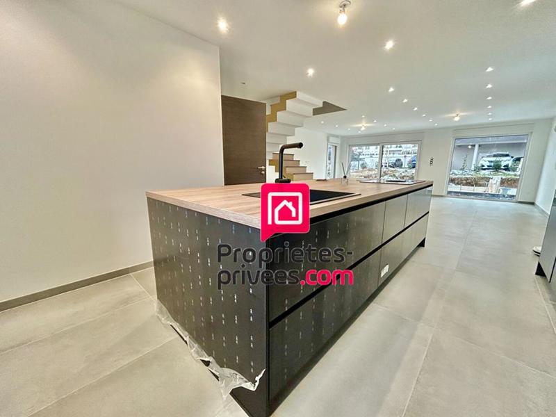 Maison - 115 m² - 4 pièces