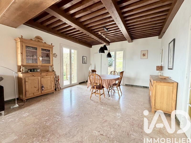 Maison - 200 m² - 6 pièces