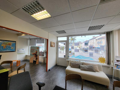 Local commercial - 63 m² - 3 pièces