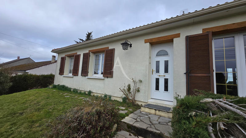 Maison - 90 m² - 4 pièces