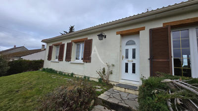 Maison - 90 m² - 4 pièces