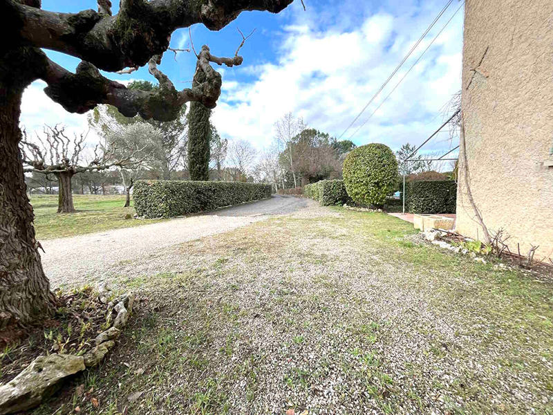 Maison - 199 m² - 7 pièces