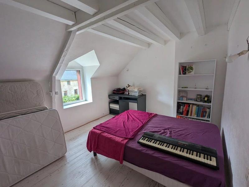 Maison - 224 m² - 9 pièces