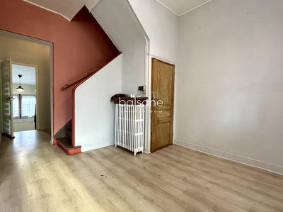 Maison - 98 m² - 4 pièces