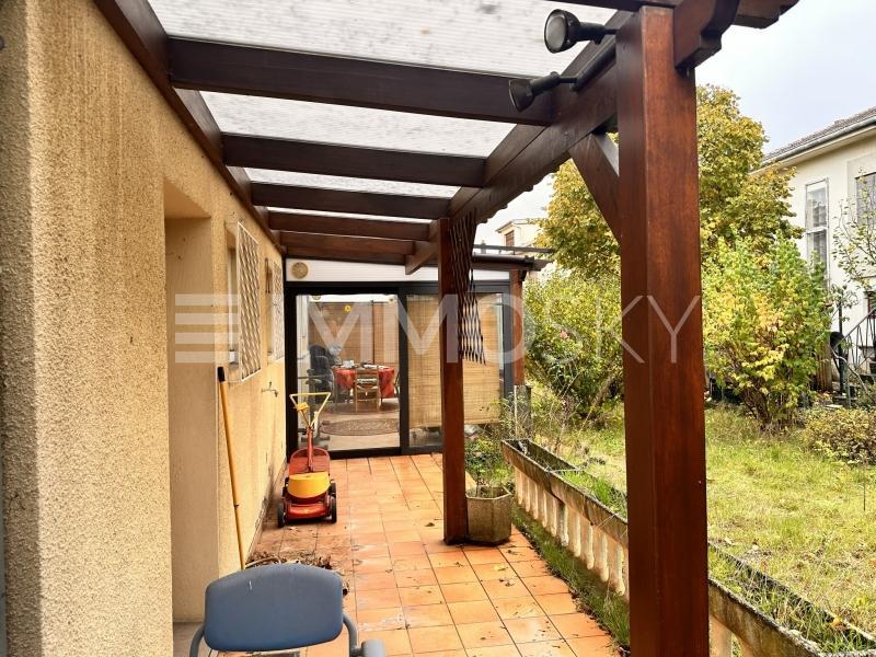 Maison - 145 m² - 6 pièces