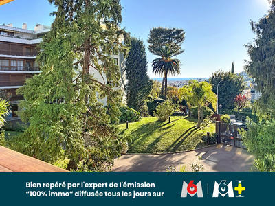 Appartement - 97 m² - 4 pièces