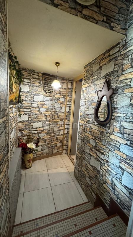 Appartement - 150 m² - 7 pièces