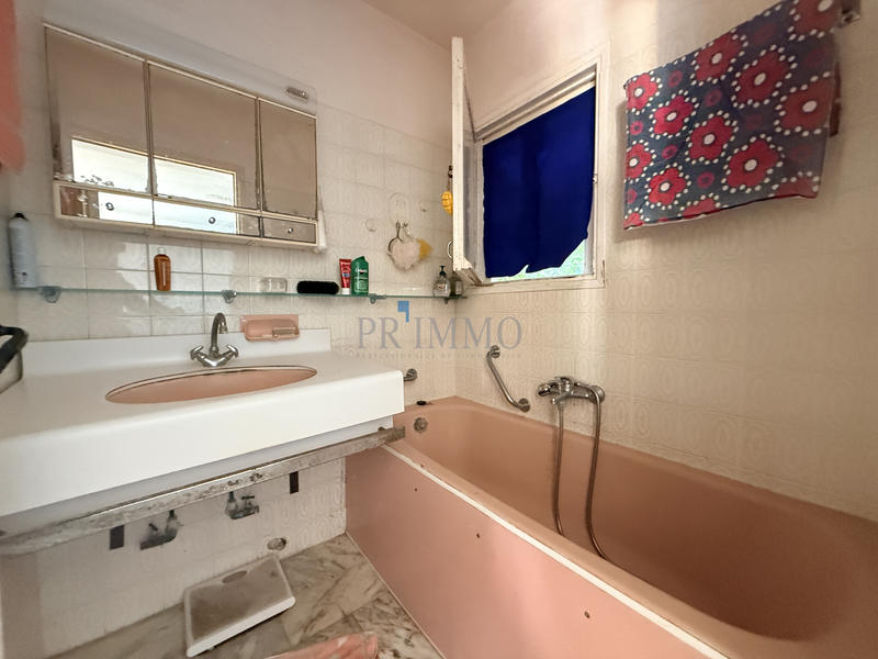 Villa - 90 m² - 5 pièces