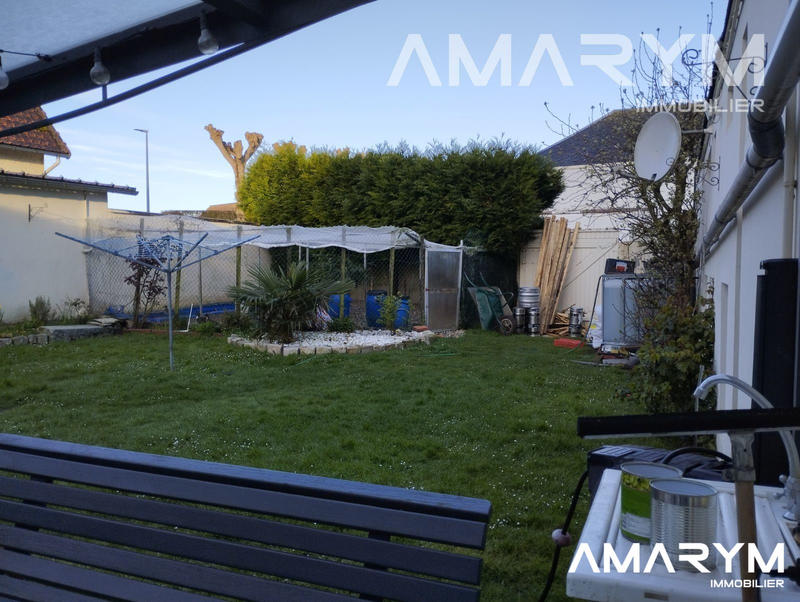 Maison ancienne - 240 m² - 7 pièces