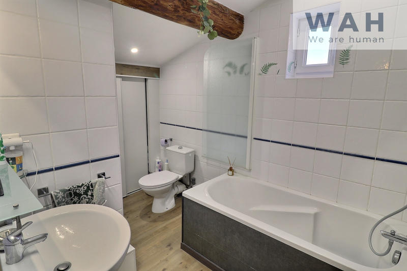 Maison de village - 84 m² - 4 pièces