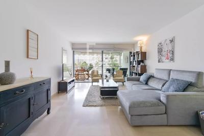 Appartement - 77 m² - 3 pièces