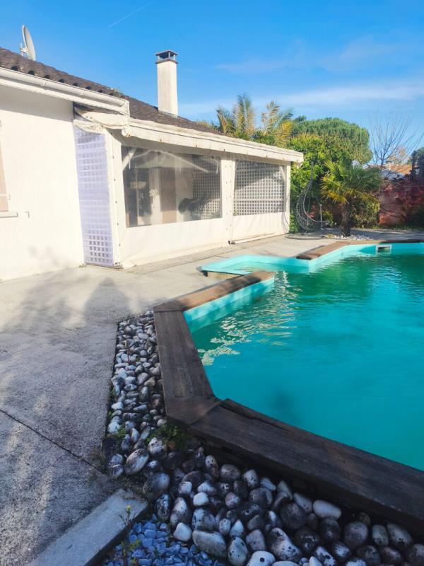 Maison - 104 m² - 4 pièces