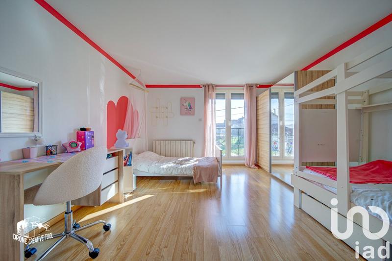 Maison de village - 205 m² - 7 pièces