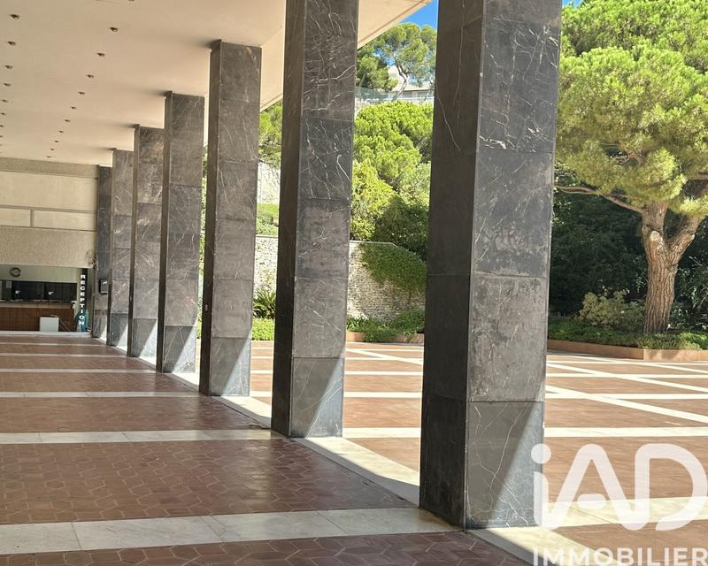 Appartement - 80 m² - 3 pièces