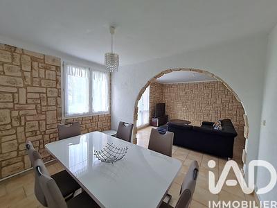 Appartement - 83 m² - 5 pièces