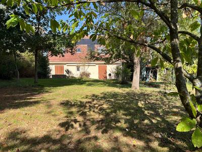 Maison - 130 m² - 7 pièces