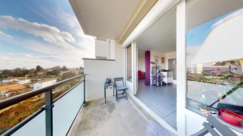 Appartement - 65 m² - 3 pièces