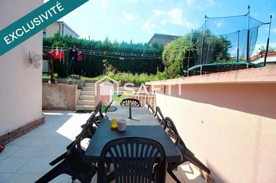 Maison - 90 m² - 5 pièces