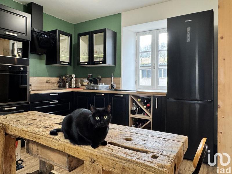 Maison - 90 m² - 4 pièces