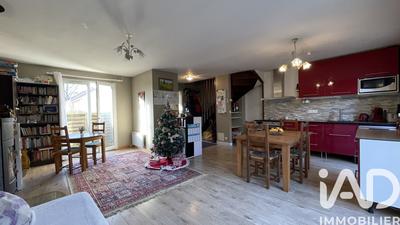 Maison - 74 m² - 4 pièces