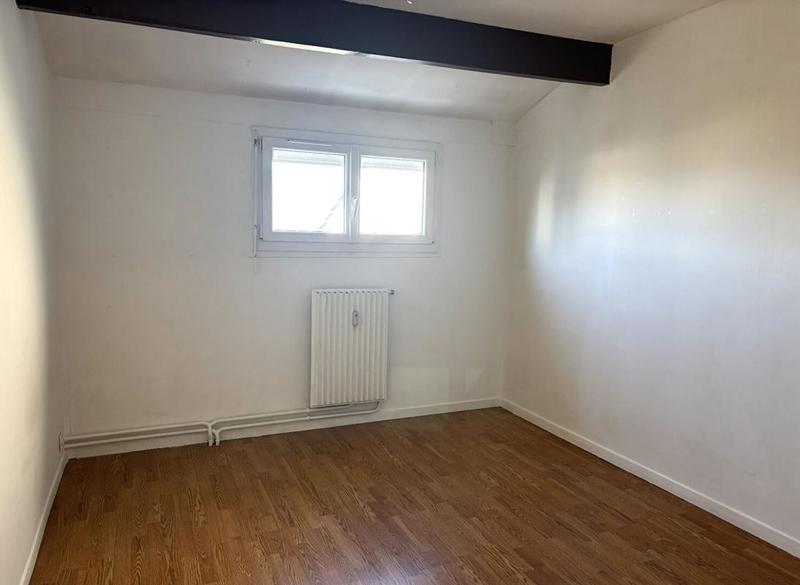 Appartement - 115 m² - 7 pièces