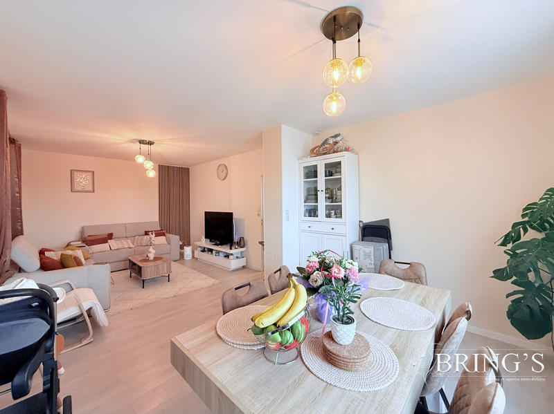 Appartement - 82 m² - 5 pièces