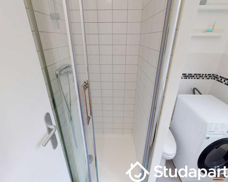 Chambre - 110 m² - 1 pièce