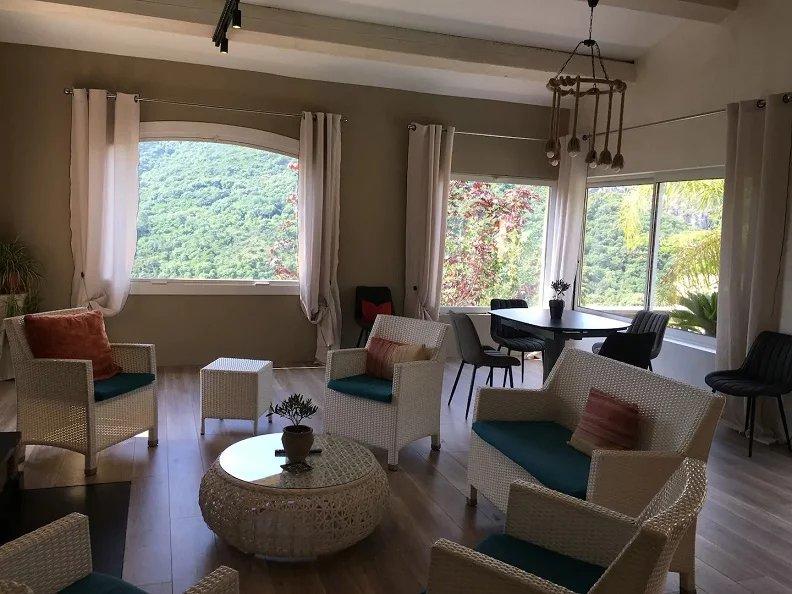 Appartement - 115 m² - 4 pièces