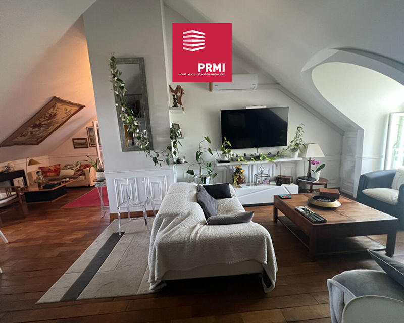 Appartement - 120 m² - 3 pièces