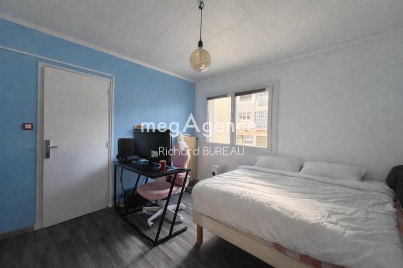 Appartement - 85 m² - 4 pièces